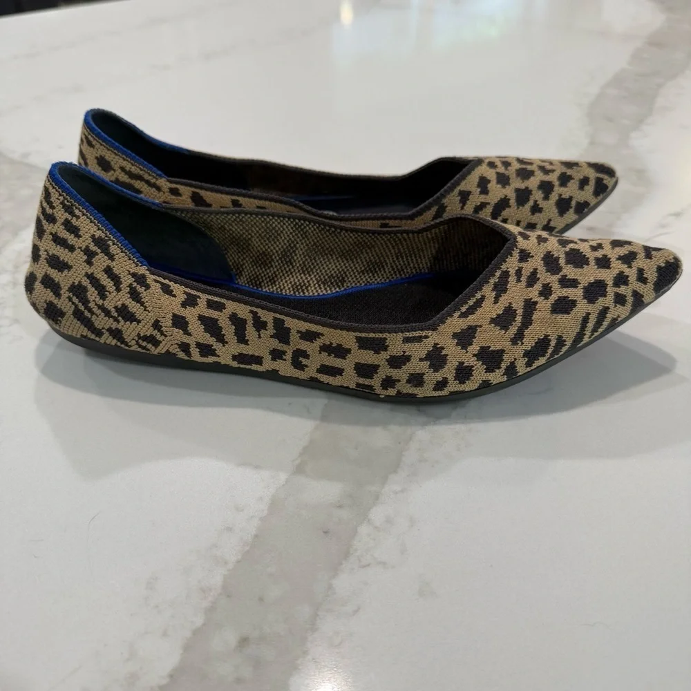 Rothy's Retired “The Point” Pointed Leopard Print Slip On Ballet Flats Womens 10 - Picture 3 of 8